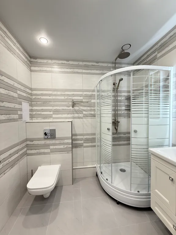 Стильная квартира в новом доме в удобном районе