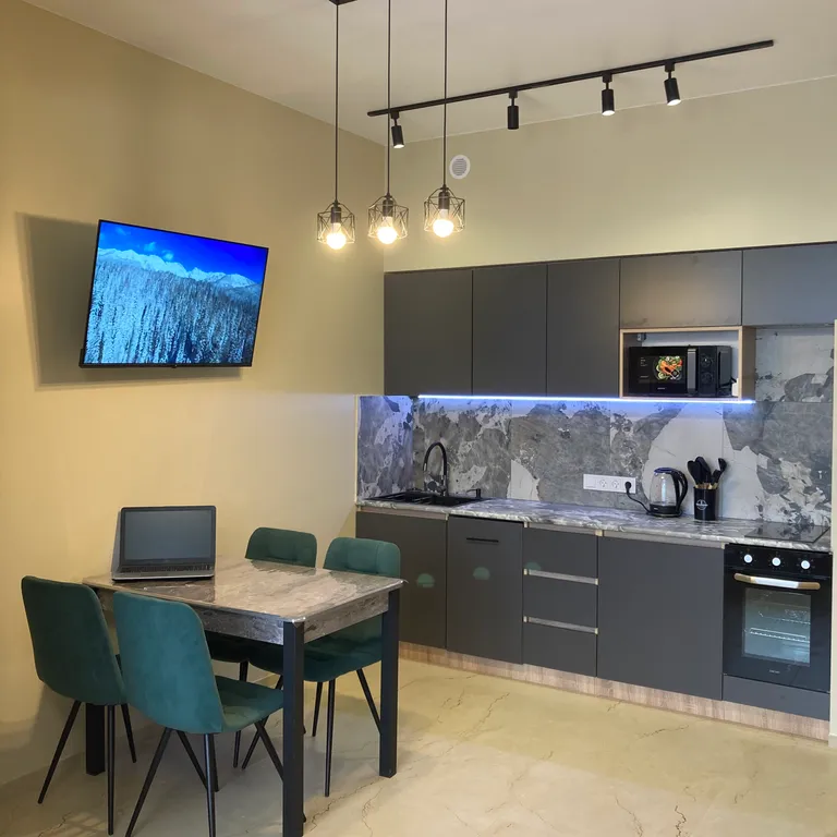 Апартаменты Sun & Atlas в Судаке в 30 м от моря с видом на горы