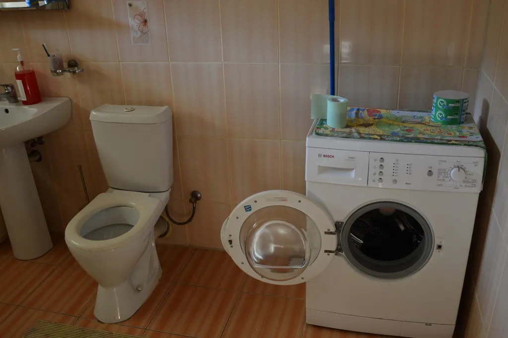 Уютная отдельная студия, дам видио всей квартиры детально)