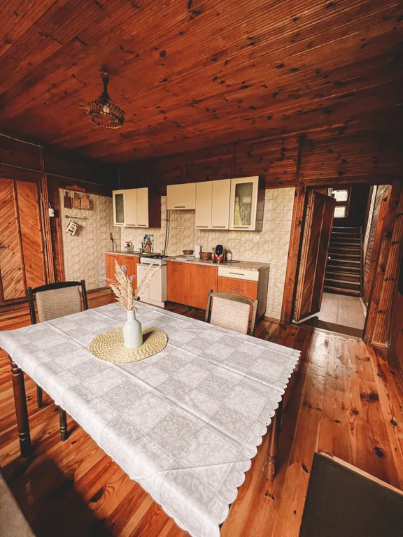 Коттедж с баней