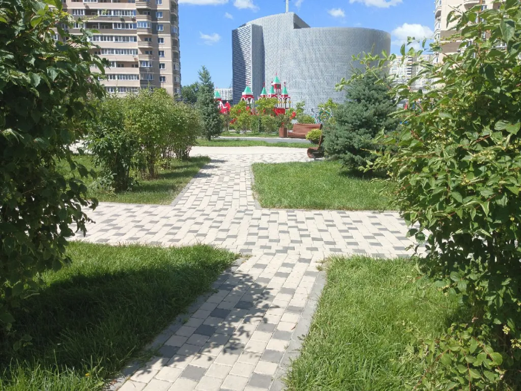 Квартира Просторная и светлая квартира близко к центру — Ростов-на-Дону