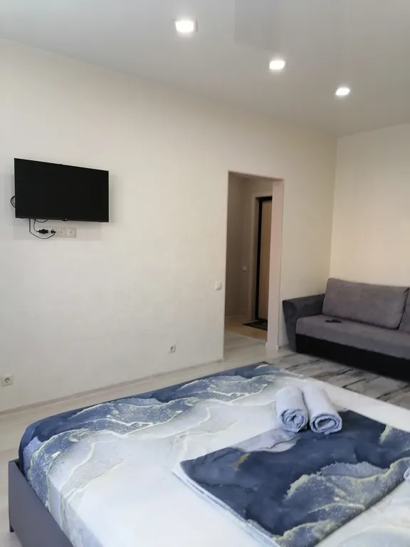 Уютная квартира 1 + рядом ТРЦ АУРА, ЖД вокзал, Аэропорт