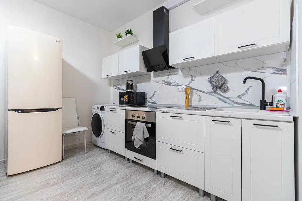 Квартира Квартира Семейная 3-комнатная в ЖК Новые сезоны — Краснодар