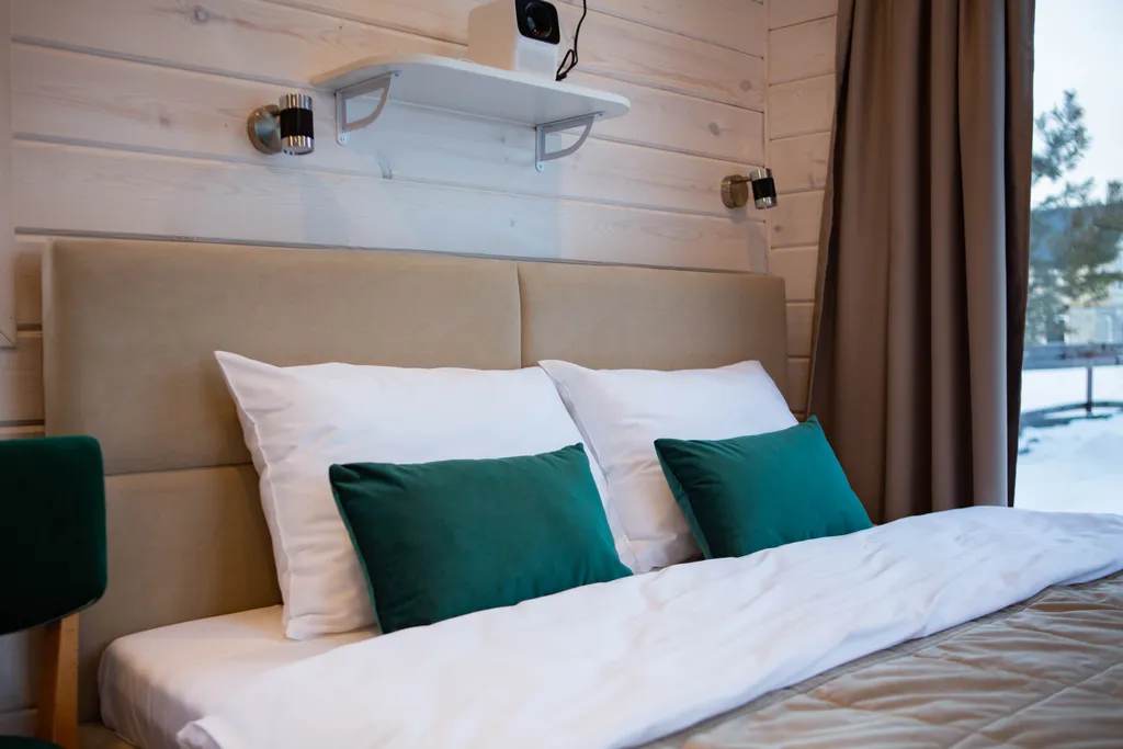 Домик в соснах