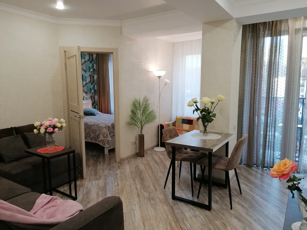 Уютная евродвушка Каравелла Португалии с бассейном на берегу моря