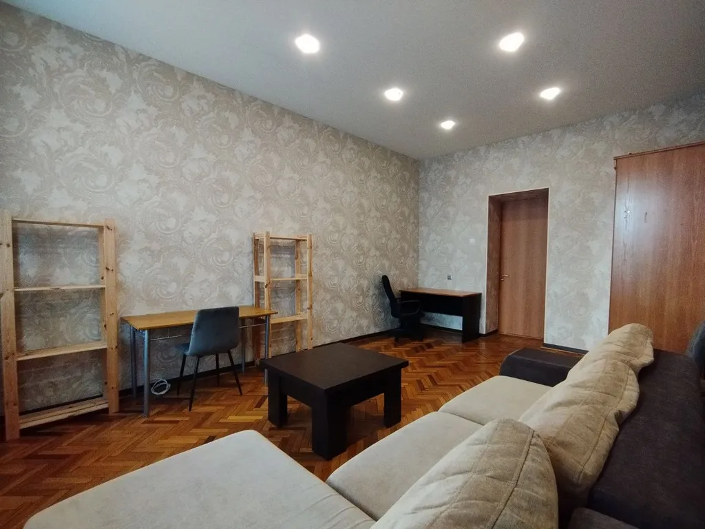 Квартира Квартира с паркетом и высокими потолками — Санкт-Петербург