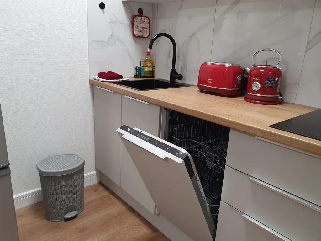 Квартира Квартира Студия с дизайнерским ремонтом — Красноярск