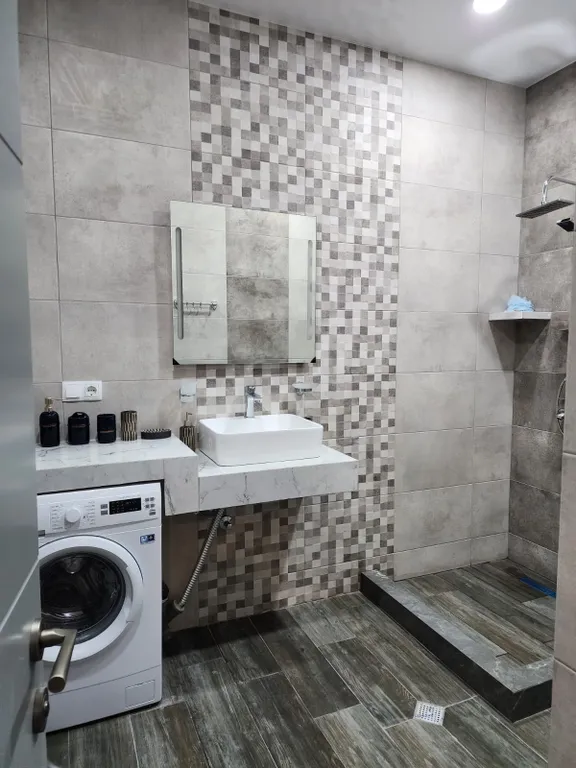 Новая четырёхкомнатная квартира