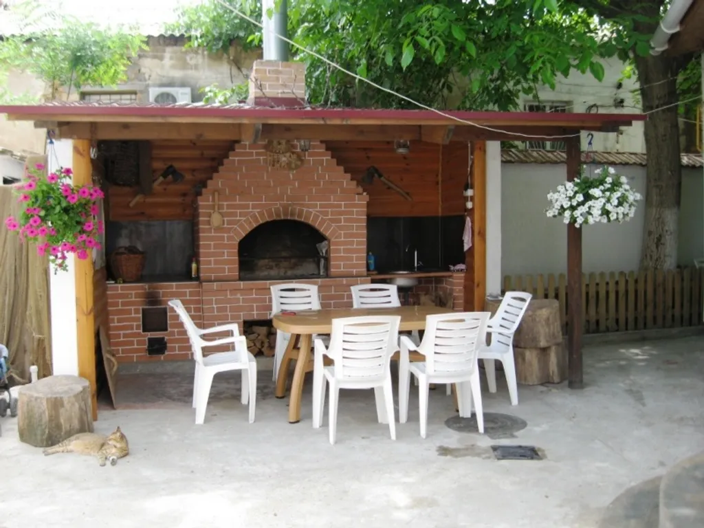 Коттедж в частном секторе — аренда посуточно в Евпатория