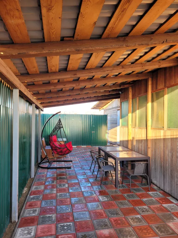 Уютный дом у озера на первой береговой линии