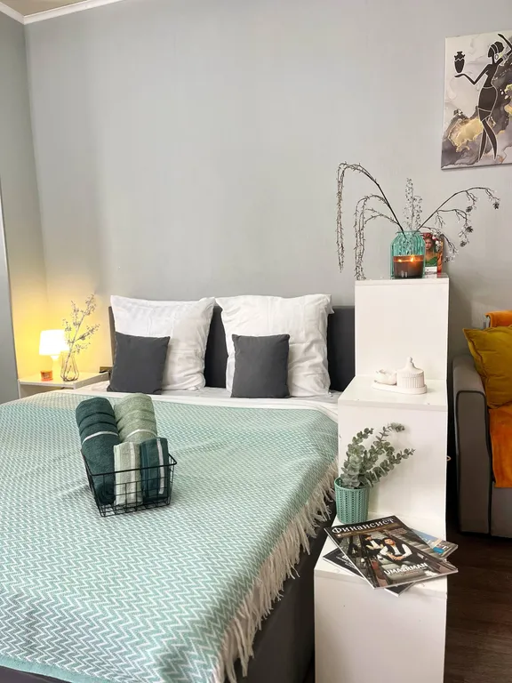 Новая уютная студия с видом на Волгу в центре