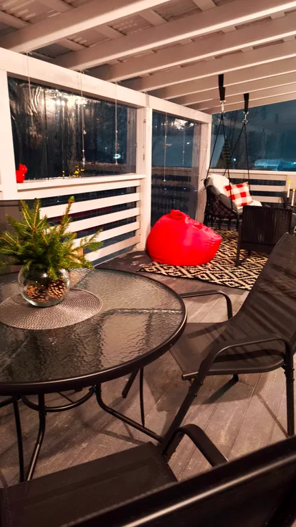 Уютный дом с панорамным видом, просторной территорией и баней