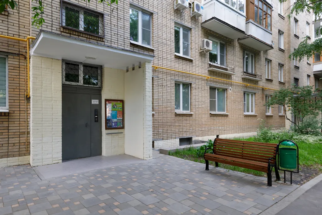 Квартира Просторная квартира у метро Серпуховская — Москва