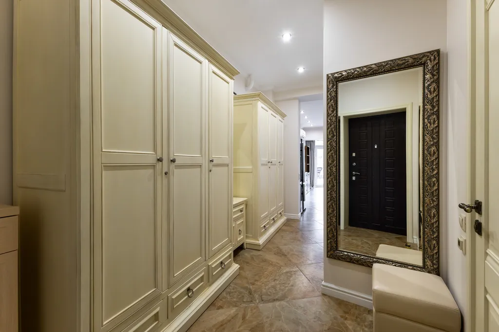 С двумя спальнями и террасой