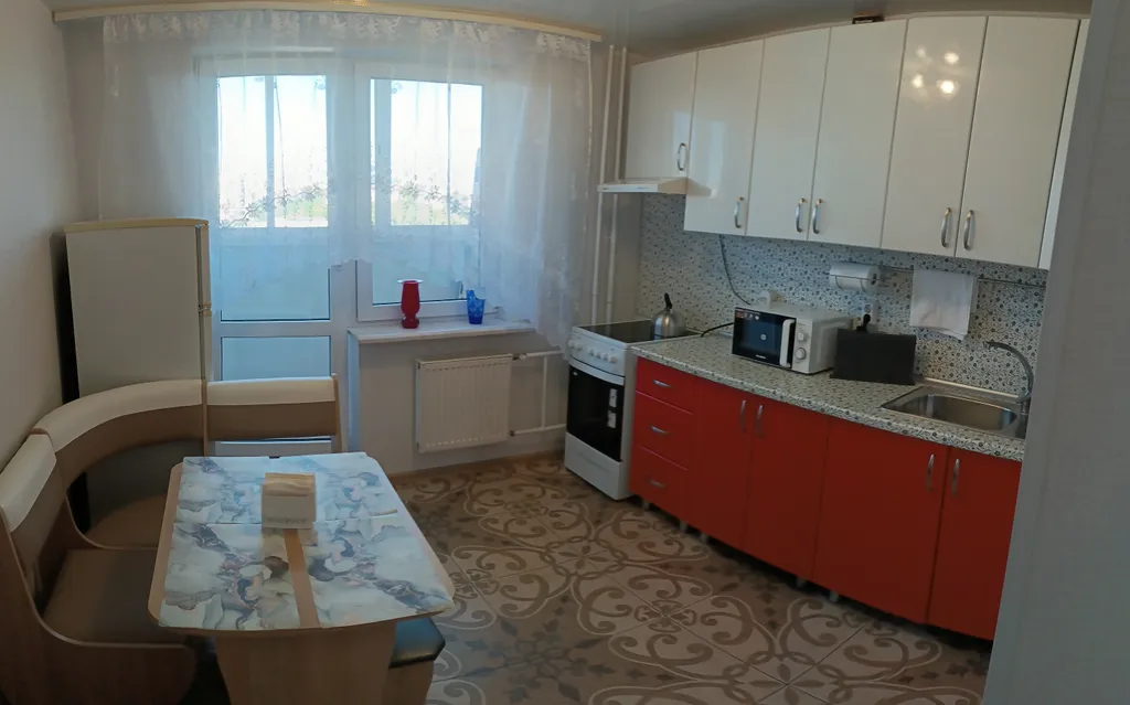 Просторная уютная двухкомнатная квартира с видом на парк