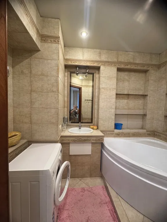 Большая 3-комнатная в центре Барнаула