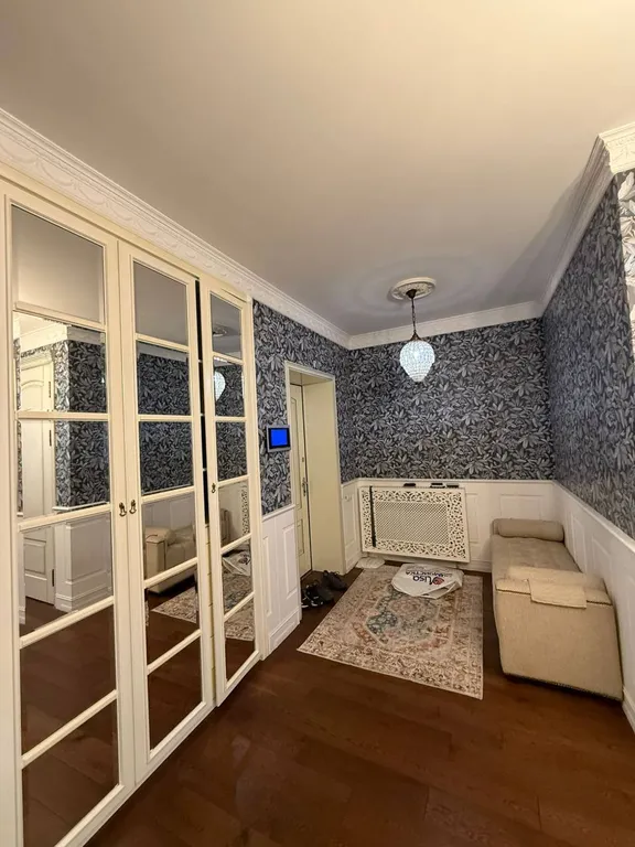 Квартира с видом на горы, город и храм Святого Георгия от Juls Apart — аренда посуточно в Владикавказ