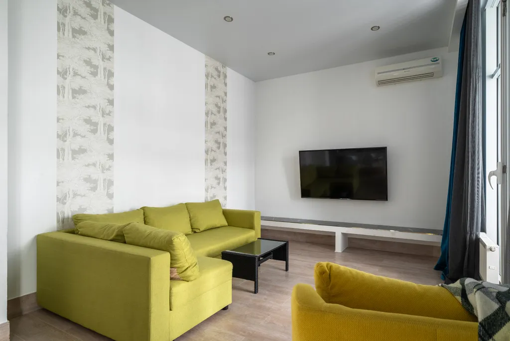 Четырехкомнатная восьмиместная квартира рядом с морем