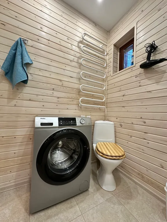 Коттедж с видом на Кольский залив