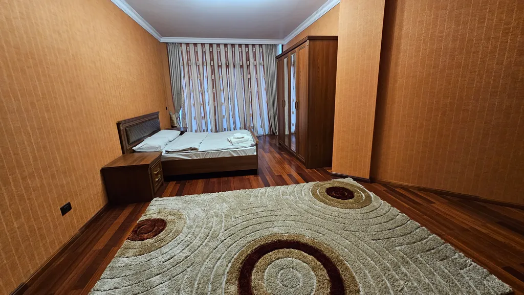 Квартира с видом на Пламенные Башни