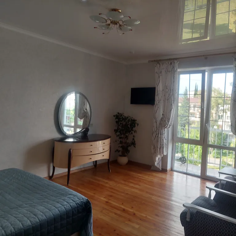 1-комнатная Квартира — аренда посуточно в Сухум