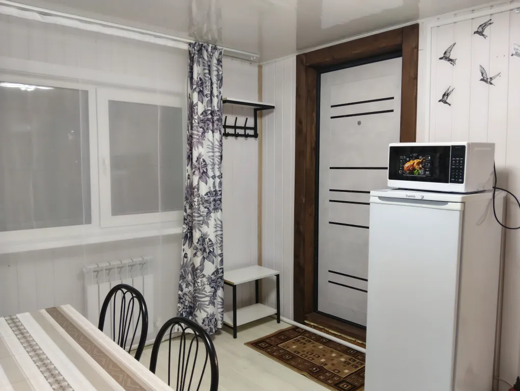 Благоустроенный 4-х местный номер со своей кухней и сан.узлом