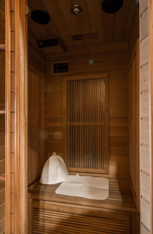 Дом с сауной у озера