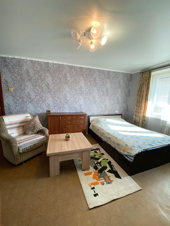 Квартира в тихом районе — аренда посуточно в Курск