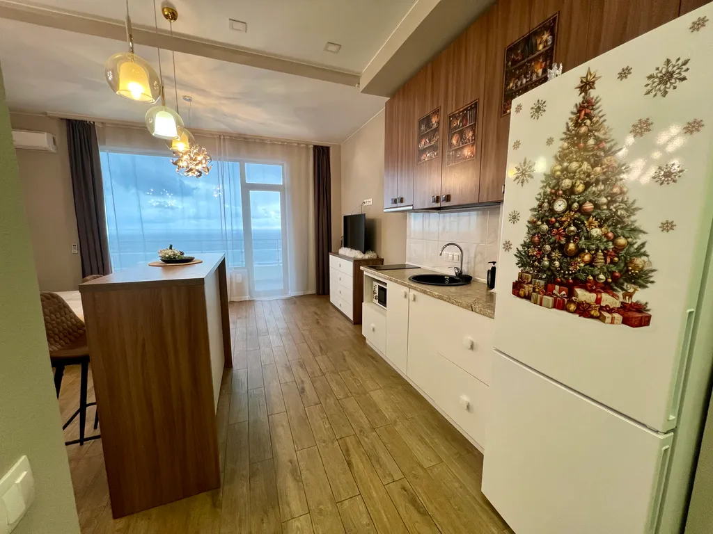 Просторная студия с видом на море и Ласточкино гнездо.