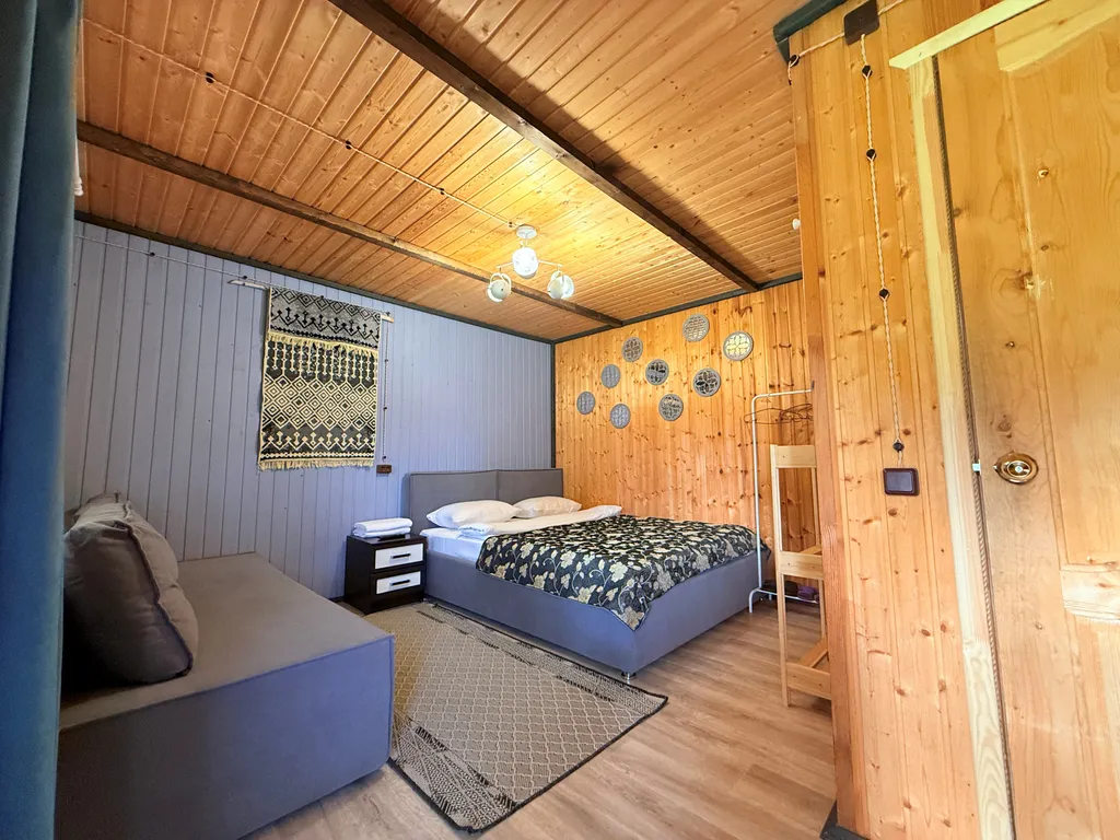 Коттедж Домик с терассой и видом на горы — аренда посуточно в Архыз