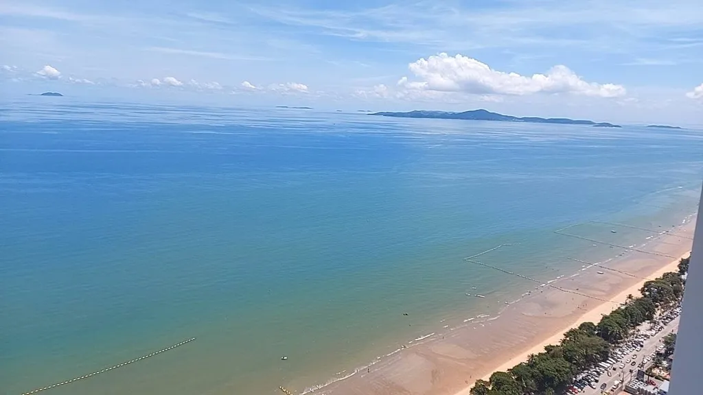 Copacabana Beach Jomtien Super Luxury Panoramic Ocean Front 1494