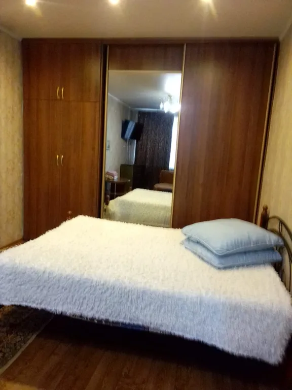 Однокомнатная квартира возле ж/д — аренда посуточно в Абакан