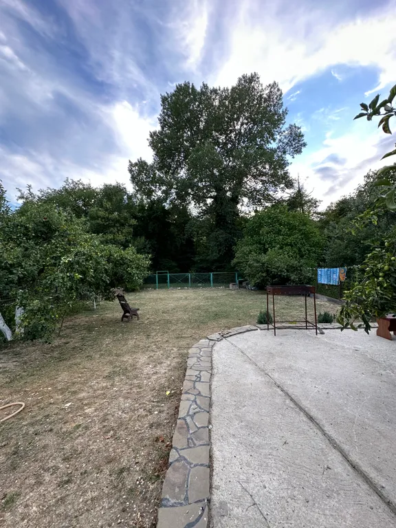 Половина дома недалеко от моря