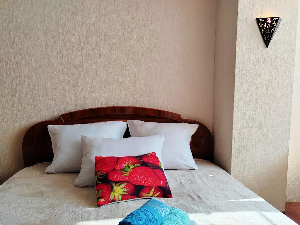 Уютная двушка на Жукова, 6