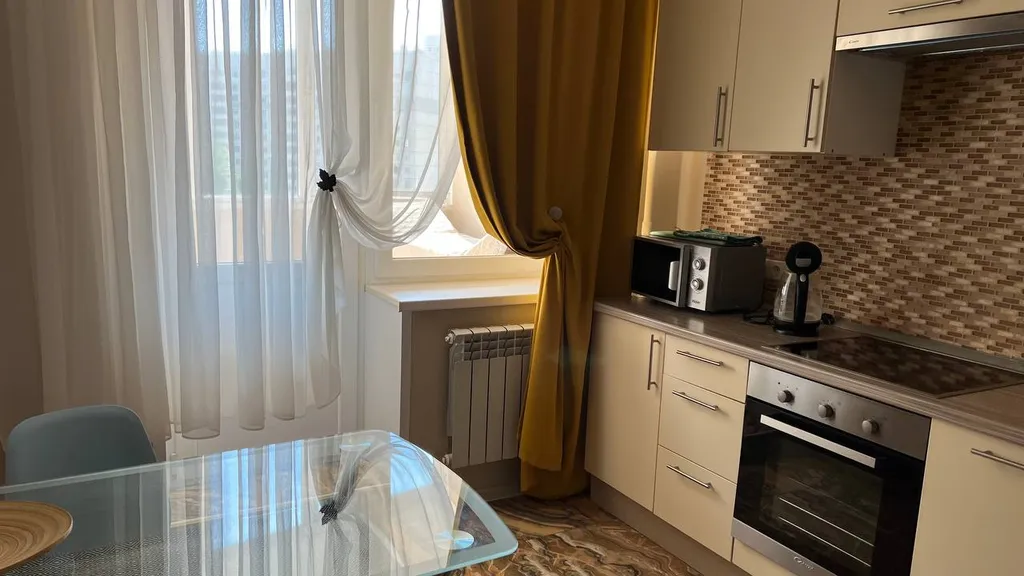 Квартира у метро