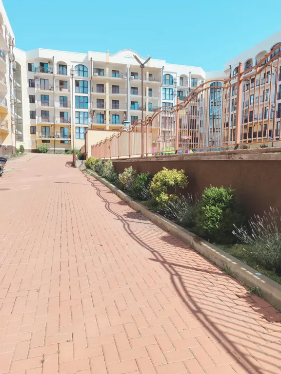 Студия с видом на море