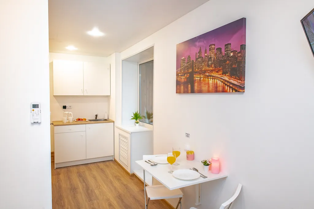 Мини-студия с лоджией с Мединститутом и ВВГУ