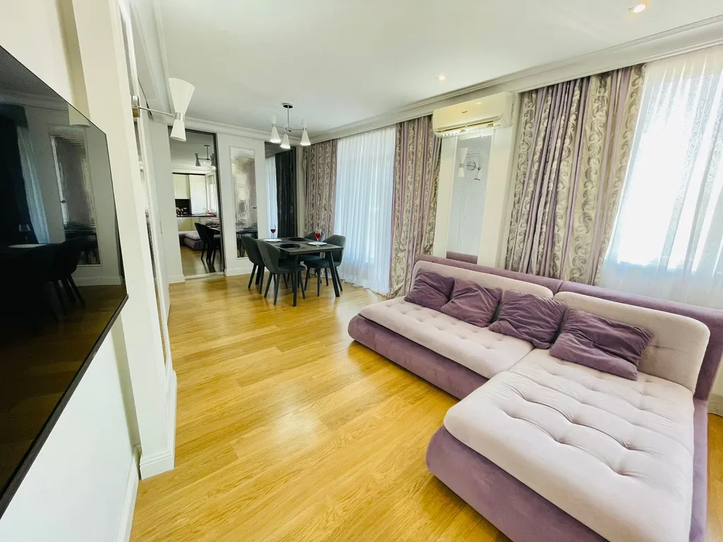Квартира Квартира Mirror Apartment in Olympic Park — Сириус