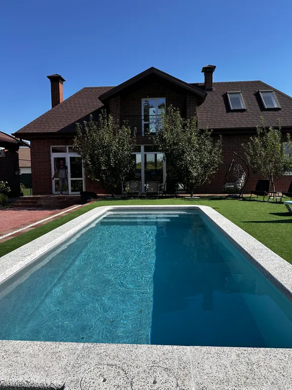 Villa Rai, уют и отдых в окружении дубового леса с теплым бассейном