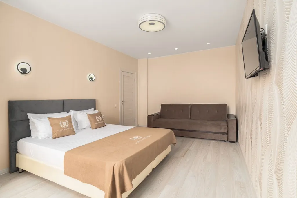 Квартира Квартира Евротрешка с витражным остеклением — Краснодар