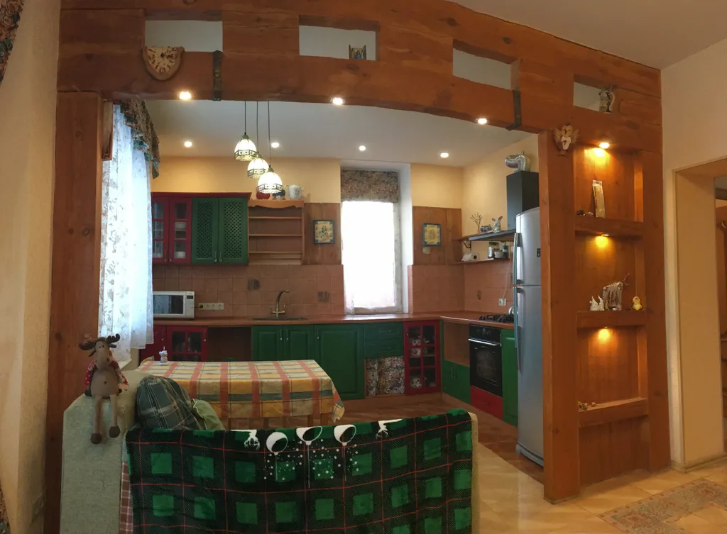 Вилла на холме с прекрасным видом