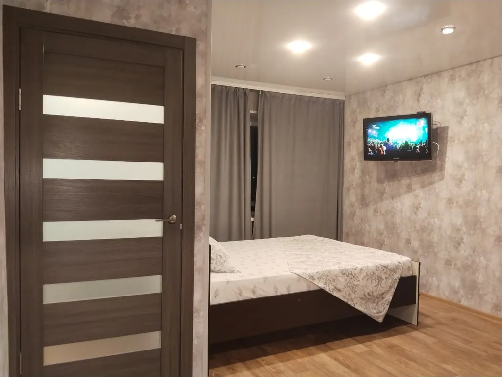 Уютная квартира в центре города рядом с площадью Ленина — аренда посуточно в Волжский