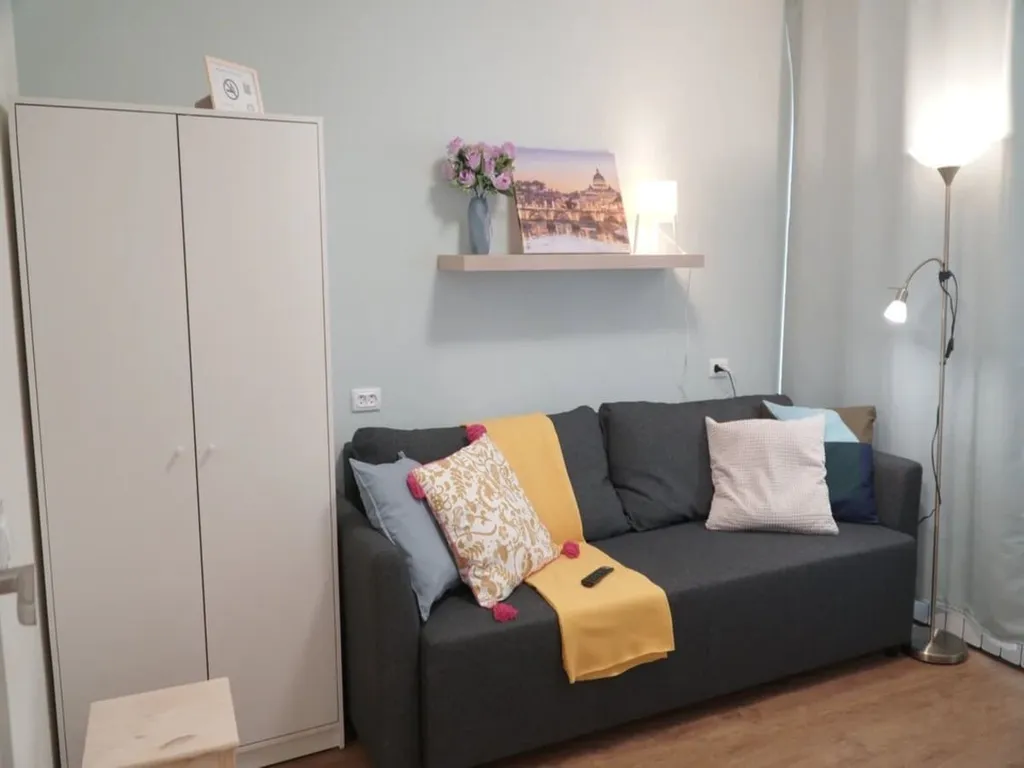 Семейная студия рядом с метро на 5х гостей