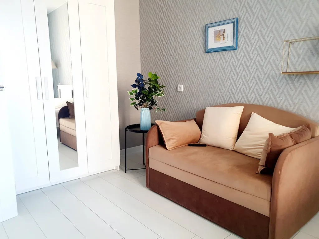 Новая квартира с видом на стадион