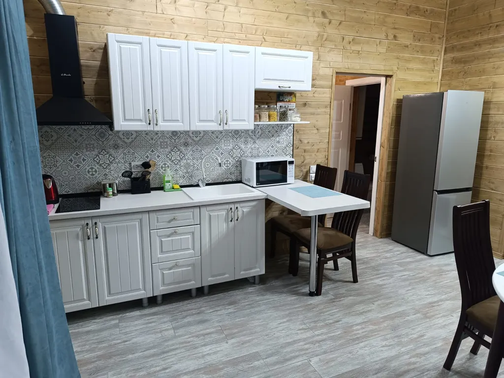 Шале в лесу с видом на горы (до 6-ти человек)