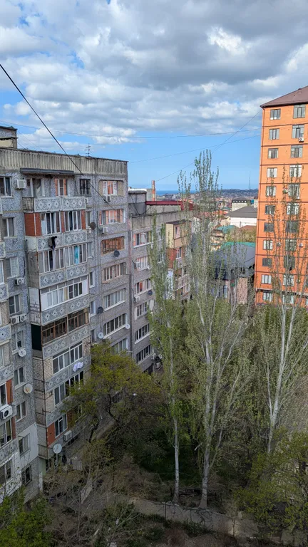 Чистая, двухкомнатная квартира