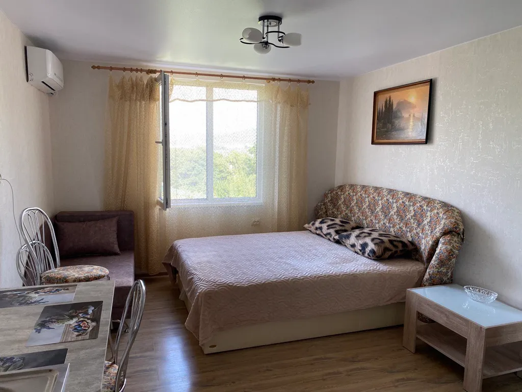 Квартира Уютный апартамент в частном секторе Балаклавы — аренда посуточно в Балаклава