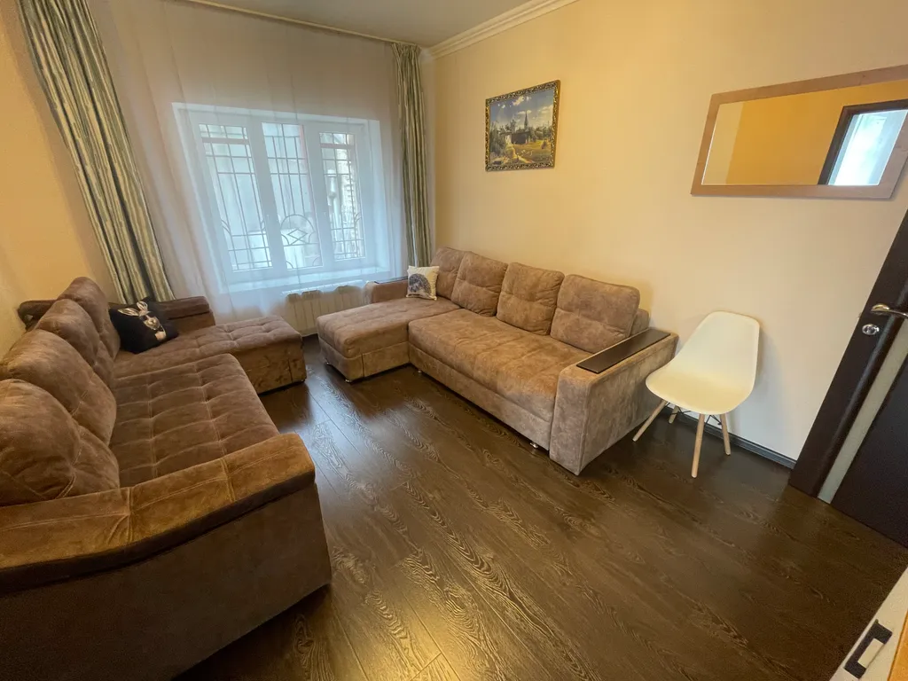 Уютная 2-я квартира в гостевом доме в самом центре