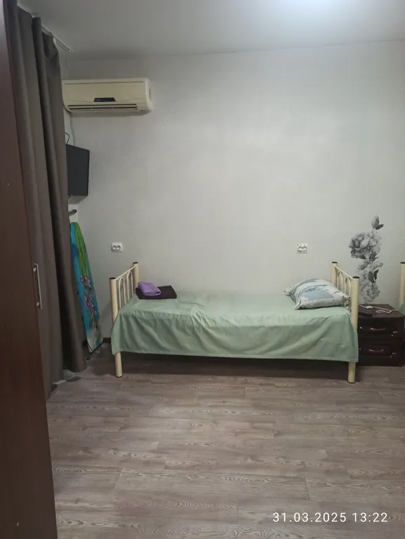 Коттедж Частный дом без хозяев — Ейск