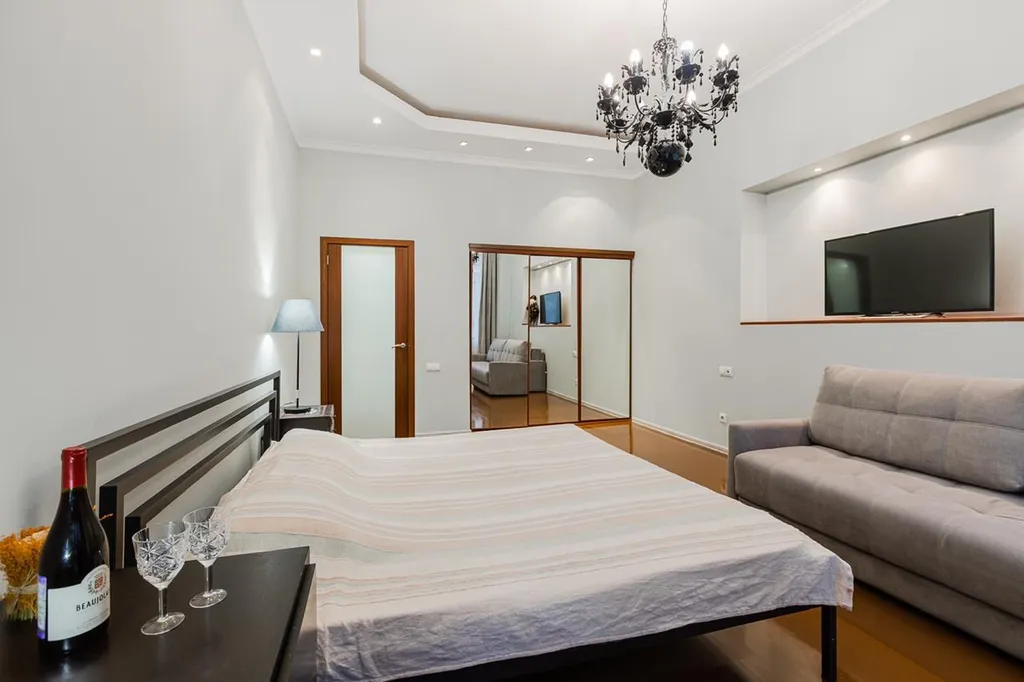 Квартира Уютная двухкомнатная в центре — аренда посуточно в Санкт-Петербург